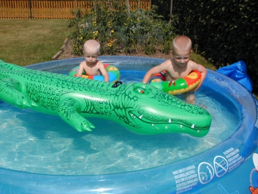22155