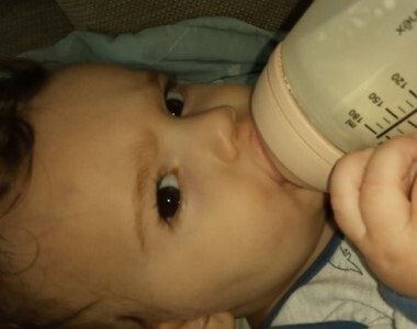 Náhledový obrázek pro článek Tvar savičky u lahvičky Zero Zero napodobuje pití z prsu