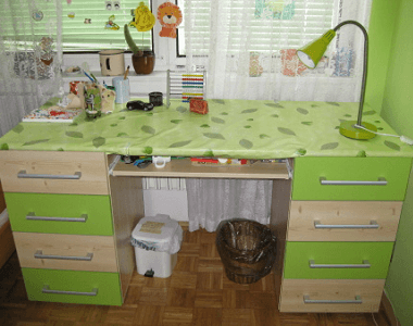 10 vychytávek pro rodiče zařizující školní pokoj