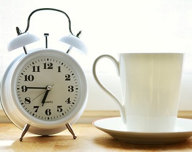 V kolik vstáváte?