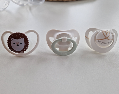 Dudlíky NUK doporučuji maminkám, kterým záleží na správném vývoji zoubků jejich nejmenších