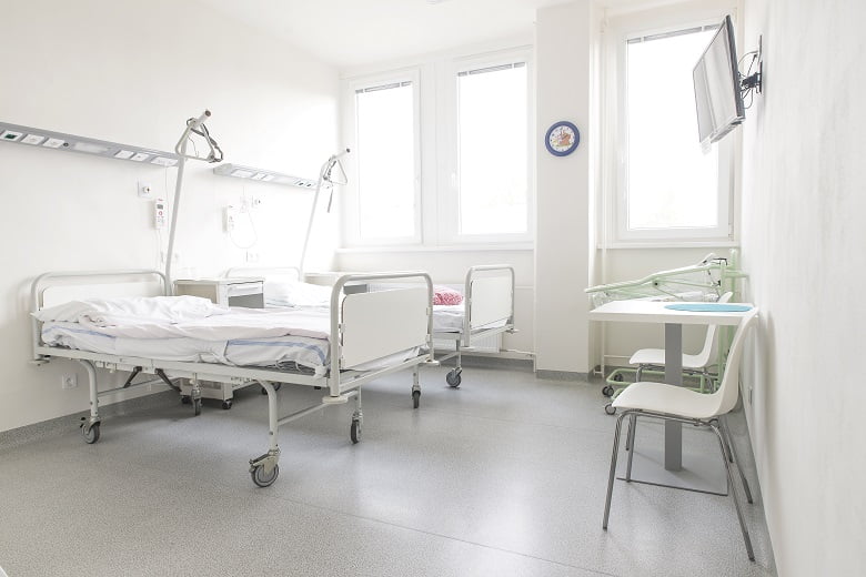 Nemocnice Roudnice nad Labem s.r.o.Standardní pokoj na oddělení šestinedělí