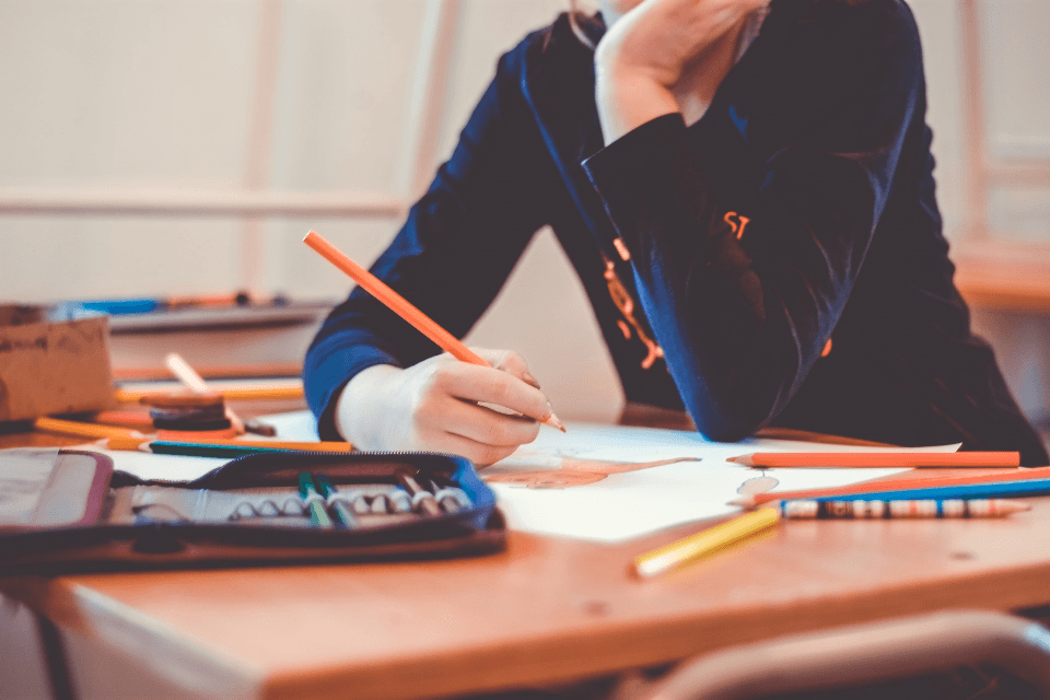 Unschooling – je schopno si dítě samo určit co se učit?