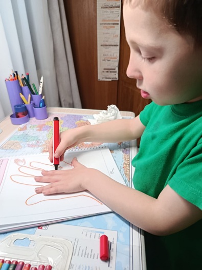https://www.babyonline.cz/files/media/ewmiuld9iymjc2smgmgrq7fotfxbh5va.jpeg