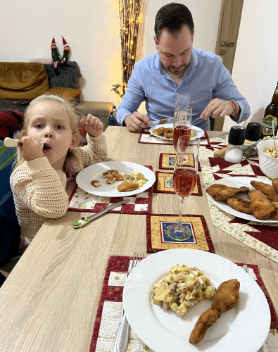 https://www.babyonline.cz/files/media/iik1mtbw58kaqu0tbuaw3pzvk7dj7qso.jpeg