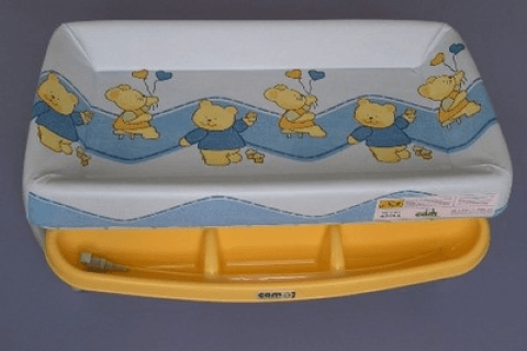 Přebalovací podložky, pulty