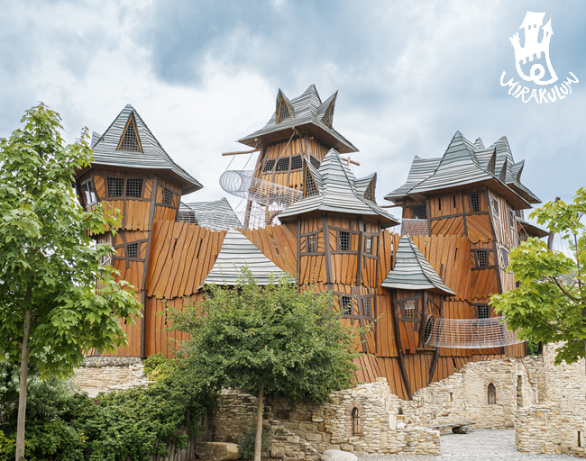 Středočeský kraj, Milovice: Park Mirakulum: vstupte do říše fantazie