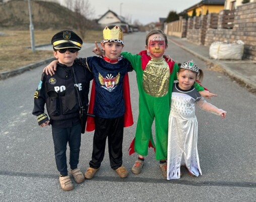 Bára se ve 20. týdnu těhotenství loučí se spaním na břiše