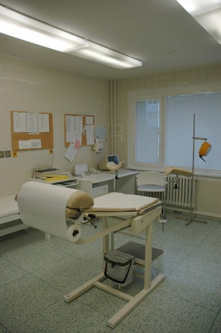 Nemocnice Břeclav, p.o.VyšetřovnaPo sepsání přijímacího protokolu proběhne vlastní vyšetření.