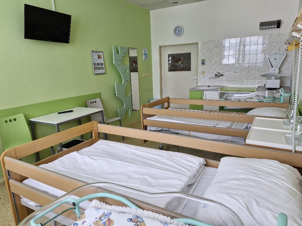 Krajská zdravotní, a.s. - Masarykova nemocnice v Ústí nad Labem, p.o.Šestinedělí zelený pokoj 1