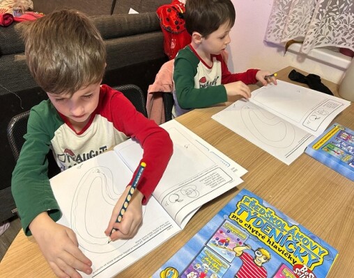 První měsíc s Týdeníčky: grafomotorika a první překvapení