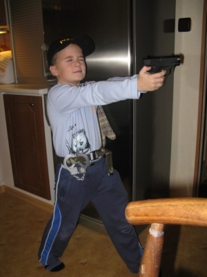 38894