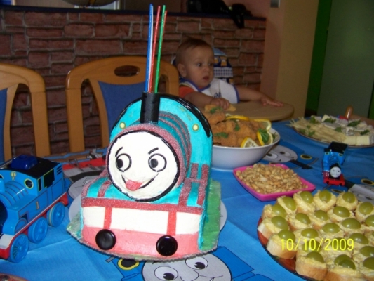 122556