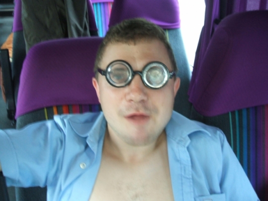 39558