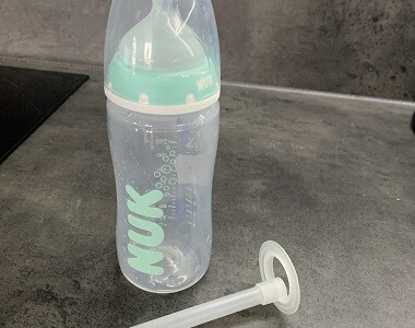 Syn měl velké problémy s kolikou, láhev NUK Anti-colic je vyřešila
