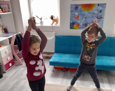 Jak pokračují dvojčata Honzík a Eliška s předškolní přípravou?