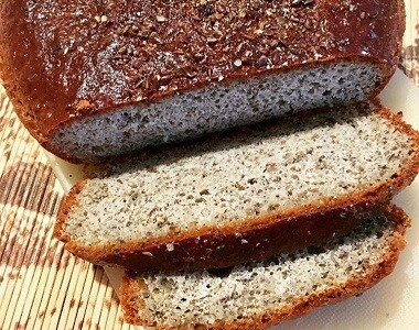 Recept na domácí semínkový chléb bez mouky