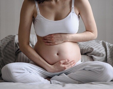 Mikrobiom matky v těhotenství: Jak ovlivňuje mikrobiom dítěte?
