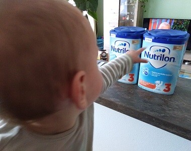 Testování mléka Nutrilon 3