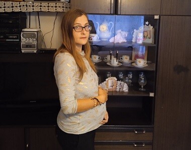 Lída se ve 20. TT snaží naučit nejmladšího syna spát ve velké posteli