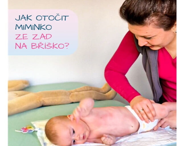 Jak otočit miminko ze zad na bříško?