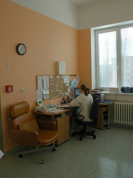 Středomoravská nemocniční a.s., odštěpný závod Nemocnice PřerovPracovna sester na oddělení šestinedělí