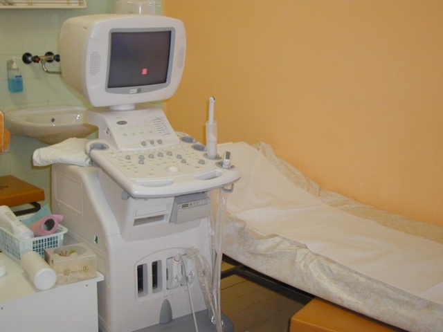 I. LF UK a Fakultní nemocnice Na BulovceVyšetření ultrazvukem