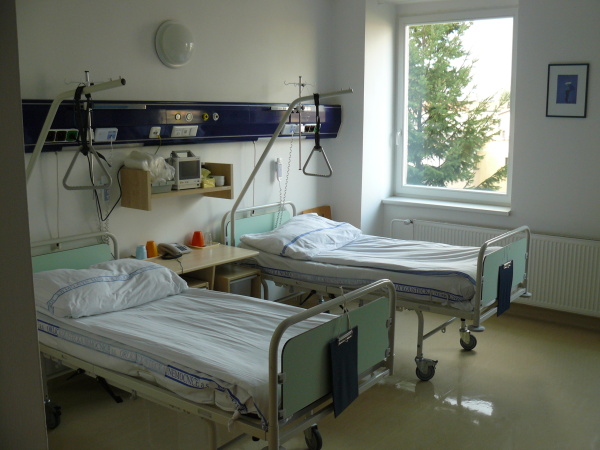 Orlickoústecká nemocnice, a.s. - Gynekologické a porodnické odděleníPooperační pokoj