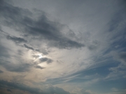 Nebe nademnou.Miluji pohled na večerní oblohu