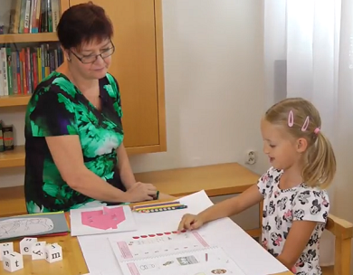 Poznávání číslic do 5, určování stejného počtu na dvou obrázcích